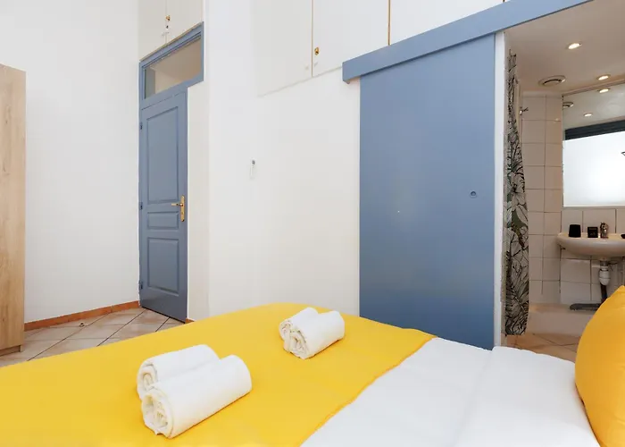 Mouette Yourhosthelper *