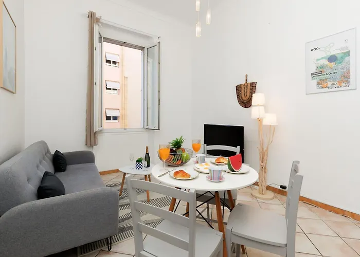 Mouette Yourhosthelper *